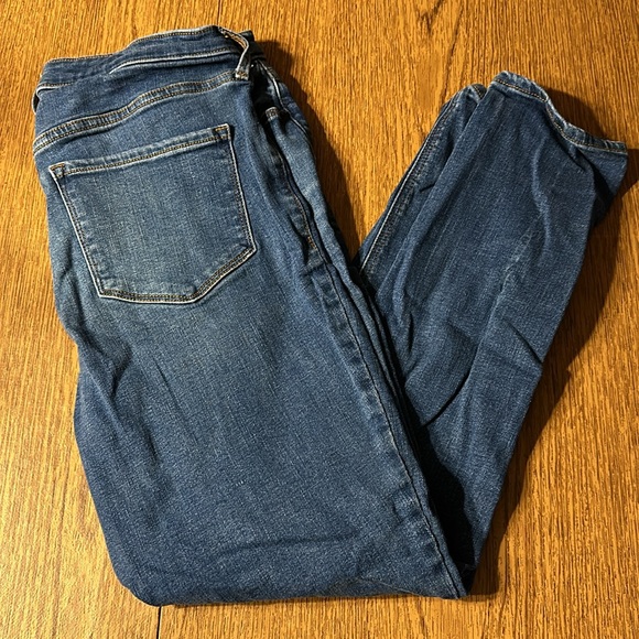 Old Navy High-rise Button up Jeans - Picture 3 of 6